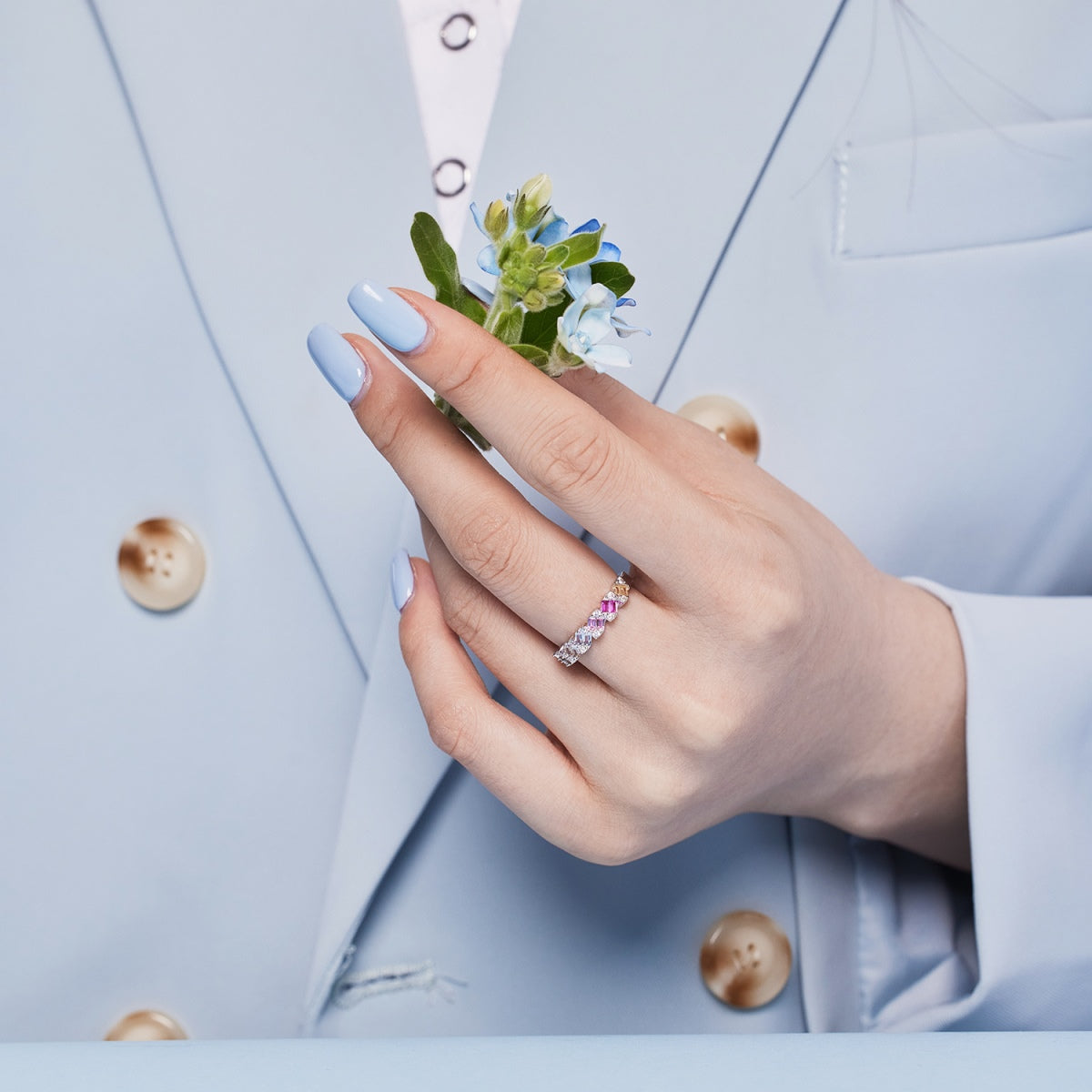 [baslovejewels]Delicate Vibrant Emerald Cut Daily Ring