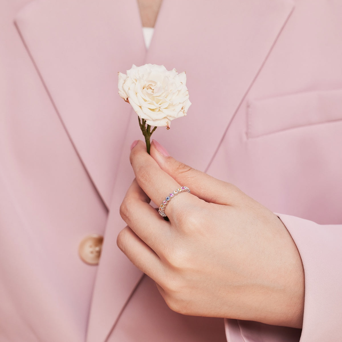 [baslovejewels]Unique Scintillating Round Cut Daily Ring