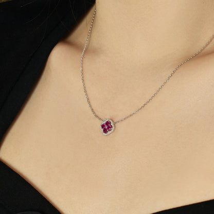 [baslovejewels]Exquisite Necklace With Four-Leaf Clover Flower Design