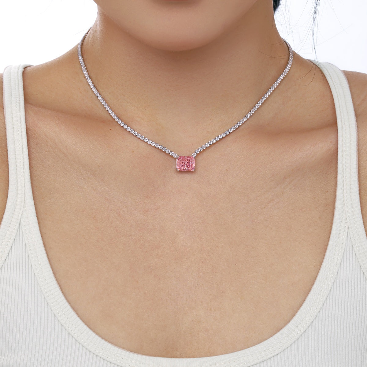 [baslovejewels]4.0 Carat Elegant Radiant Cut Necklace