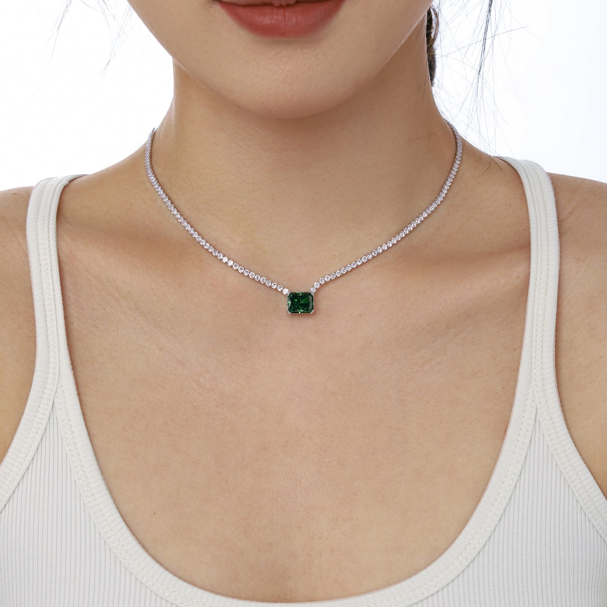 [baslovejewels]4.0 Carat Elegant Radiant Cut Necklace