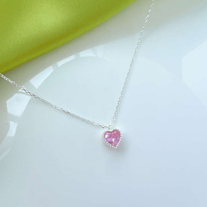 [baslovejewels]Ornate Heart Shape Necklace