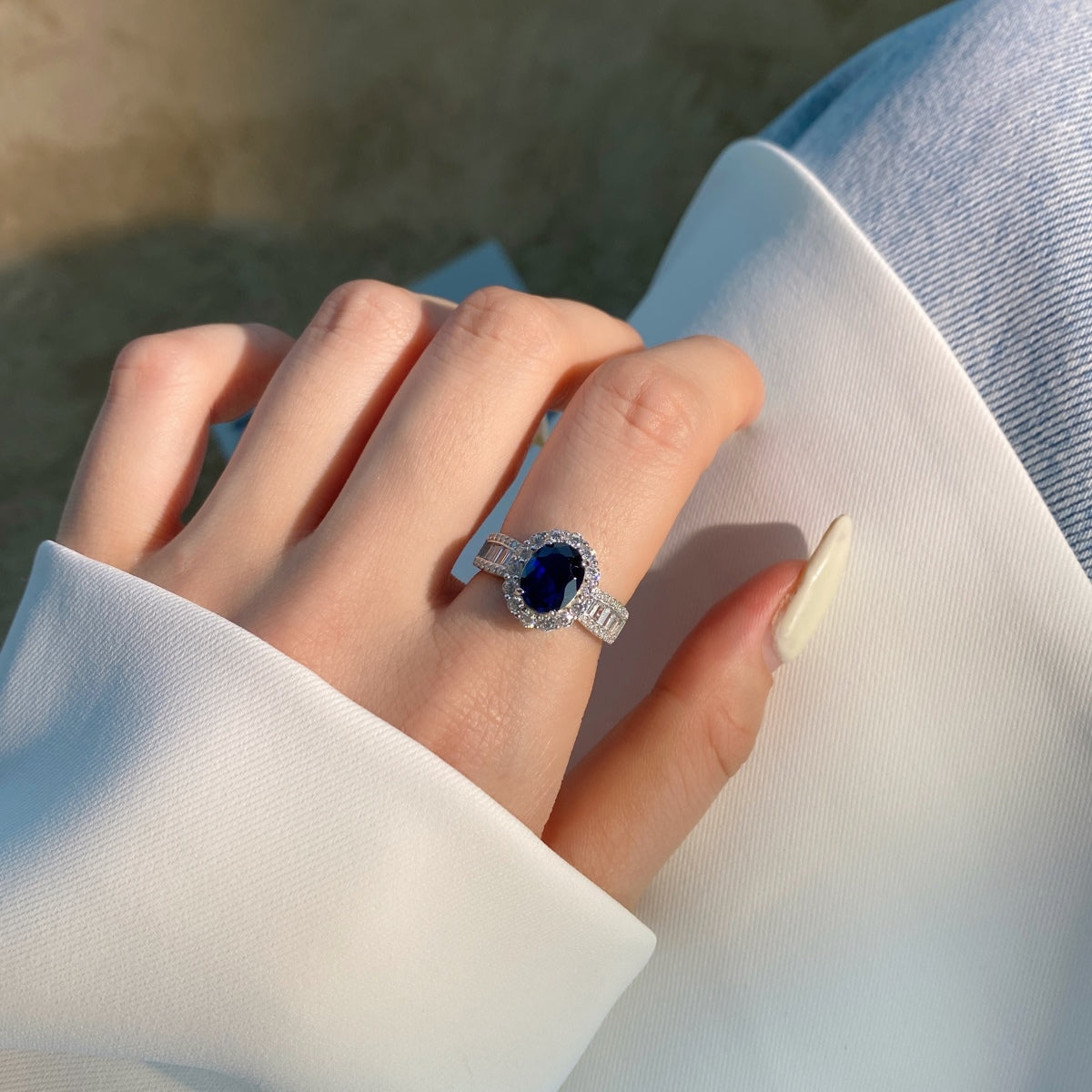 [baslovejewels]1.5 Carat Dazzling Charming Oval Cut Banquet Ring
