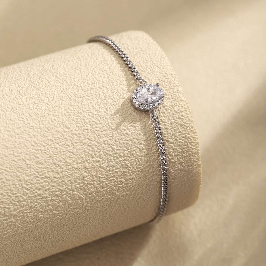 [baslovejewels]Exquisite Oval Shape Bracelet