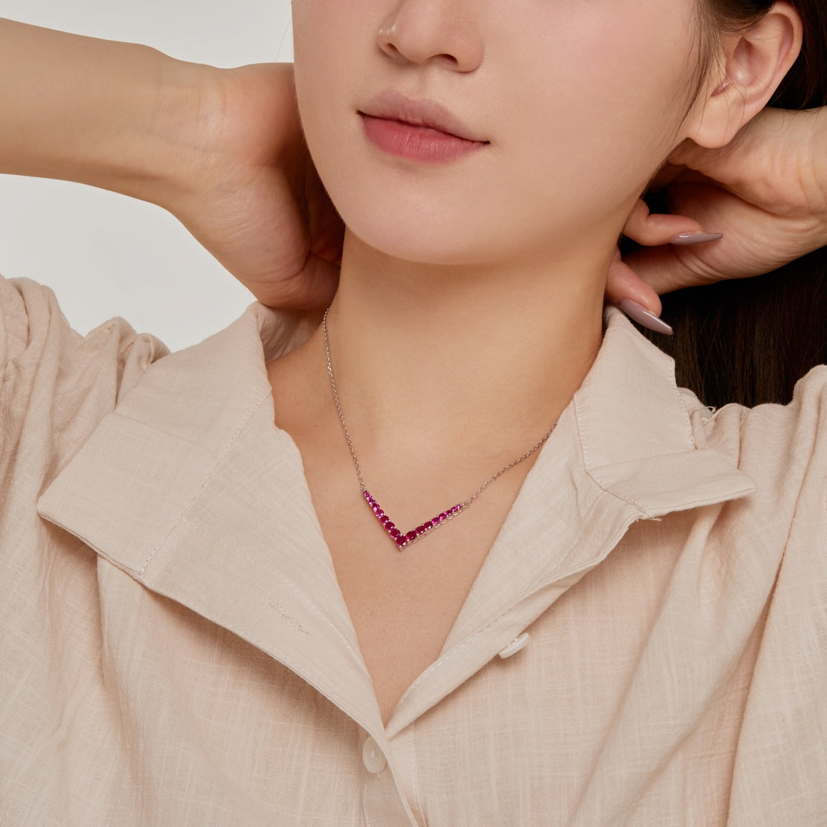 [baslovejewels]Ornate Round Cut Necklace