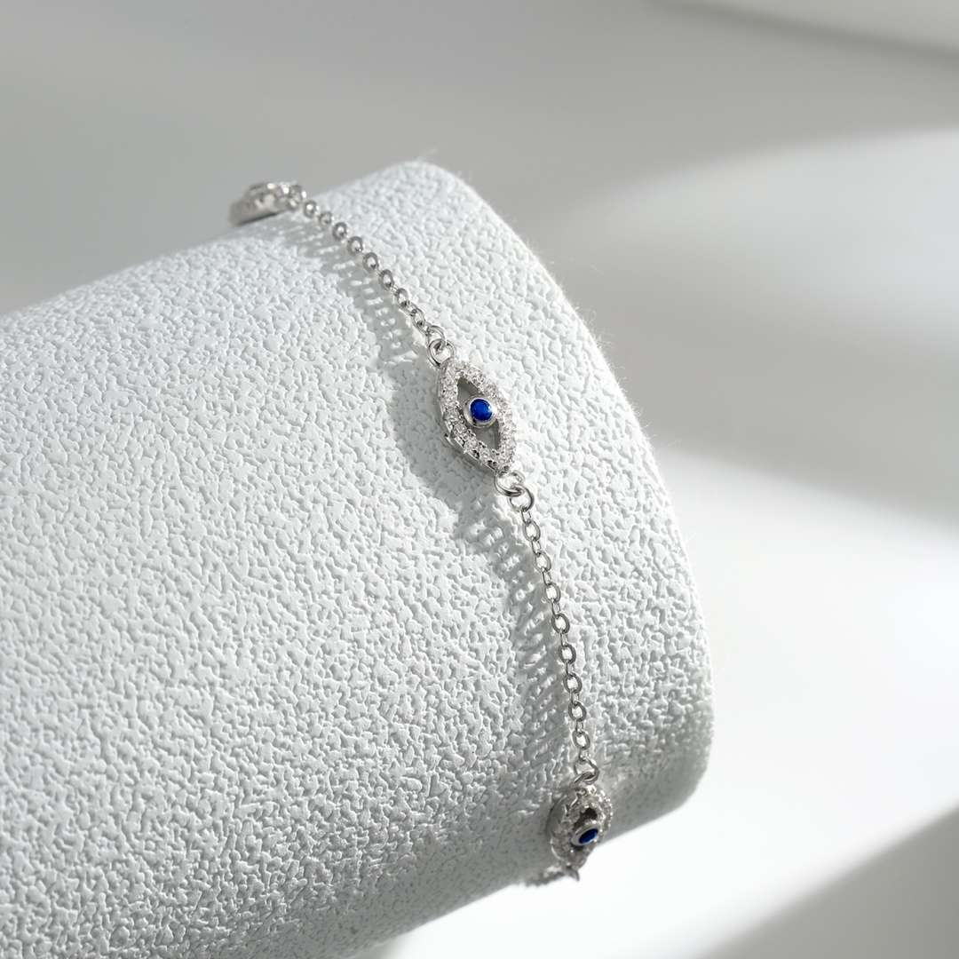 [baslovejewels]Evil Eye Shape Pendent Necklace
