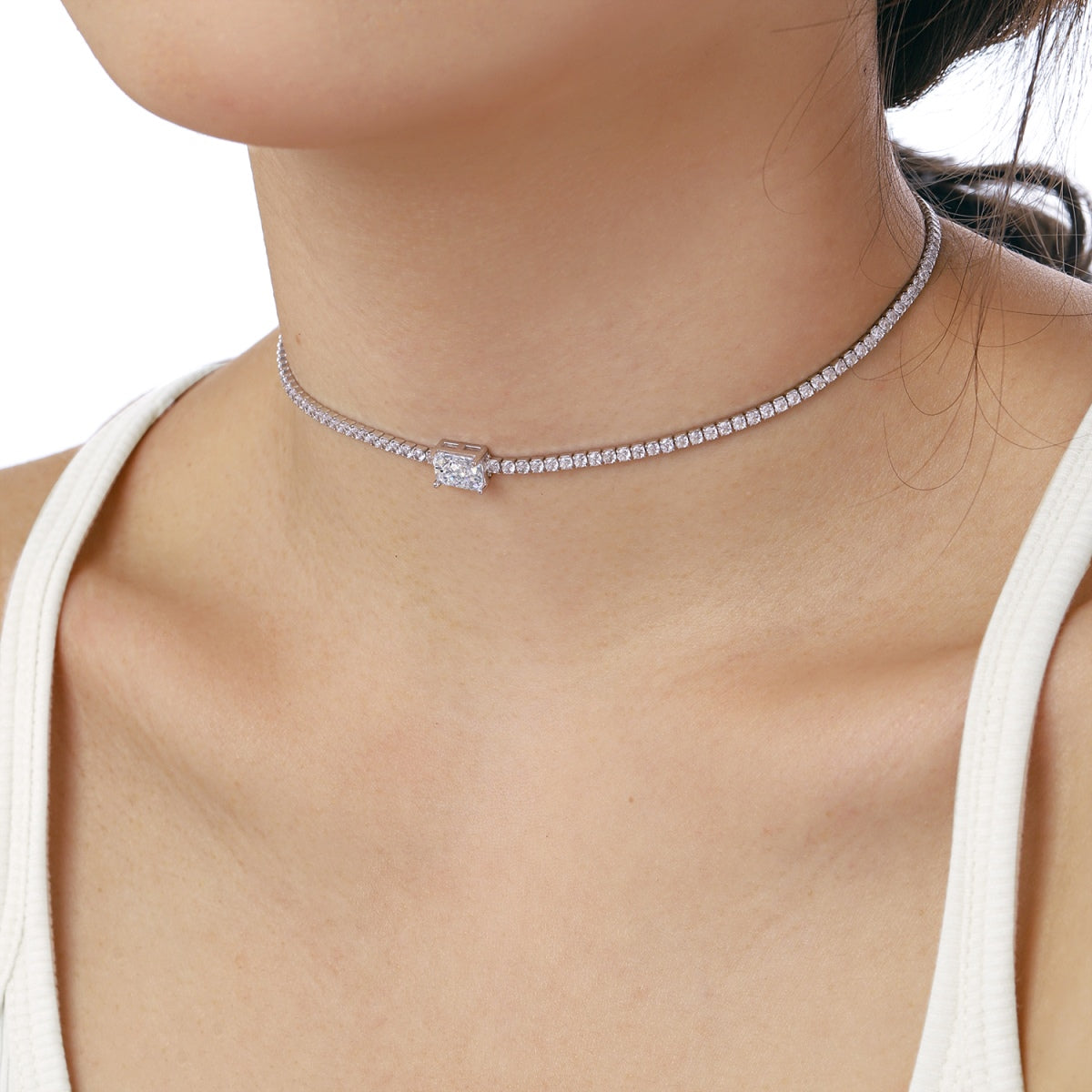 [baslovejewels]2.0 carat Ornate Emerald Cut Necklace