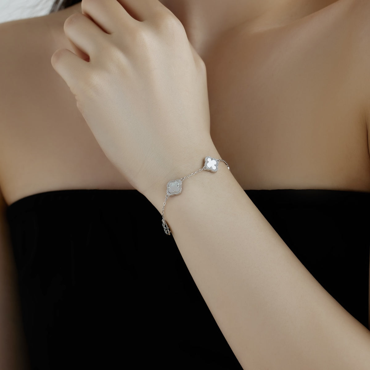 [baslovejewels]Four-Leaf Clover Exquisite Bracelet