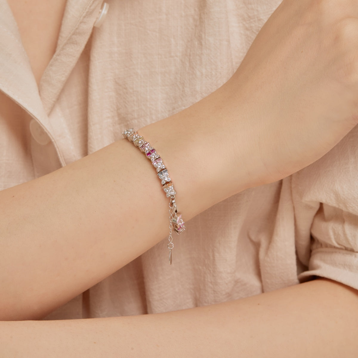 [baslovejewels]Unique Colorful Flower Shape Daily Bracelet