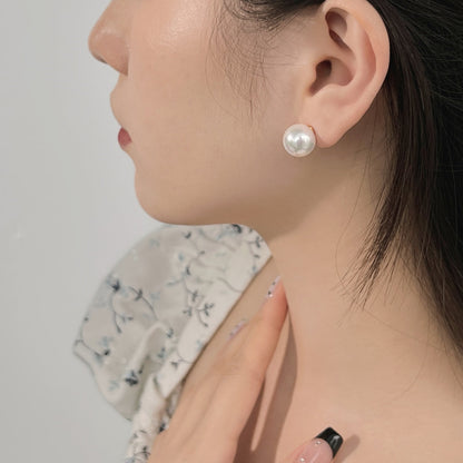 [baslovejewels]Delicate Pearl Earrings