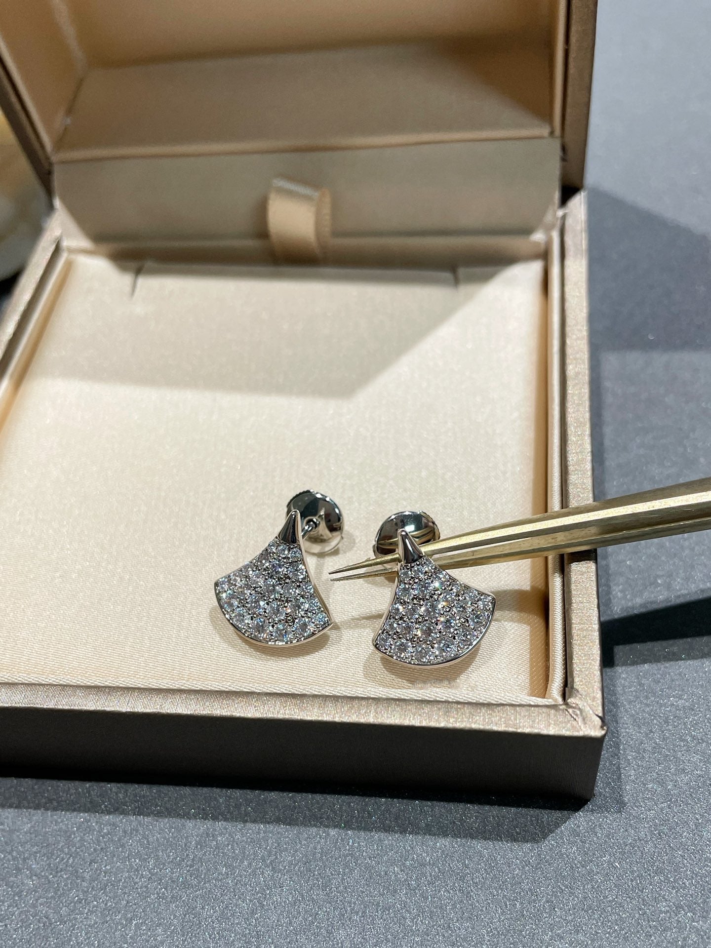 [baslovejewels]DREAM STUD EARRINGS DIAMOND