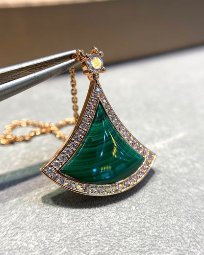 [baslovejewels]DREAM MALACHITE DIAMOND PAVED PINK GOLD NECKLACE