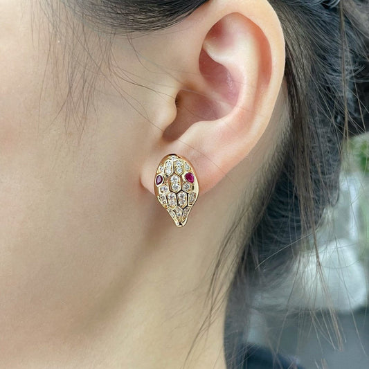 [baslovejewels]SERPENT DIAMOND STUD EARRINGS