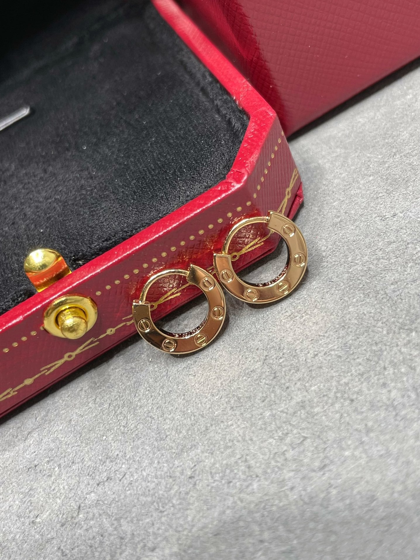[baslovejewels]LOVE MINI EARRINGS