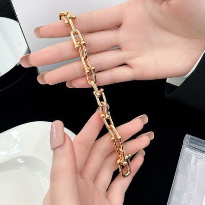 U-shaped Hook Horseshoe Clasp Bracelet Gold