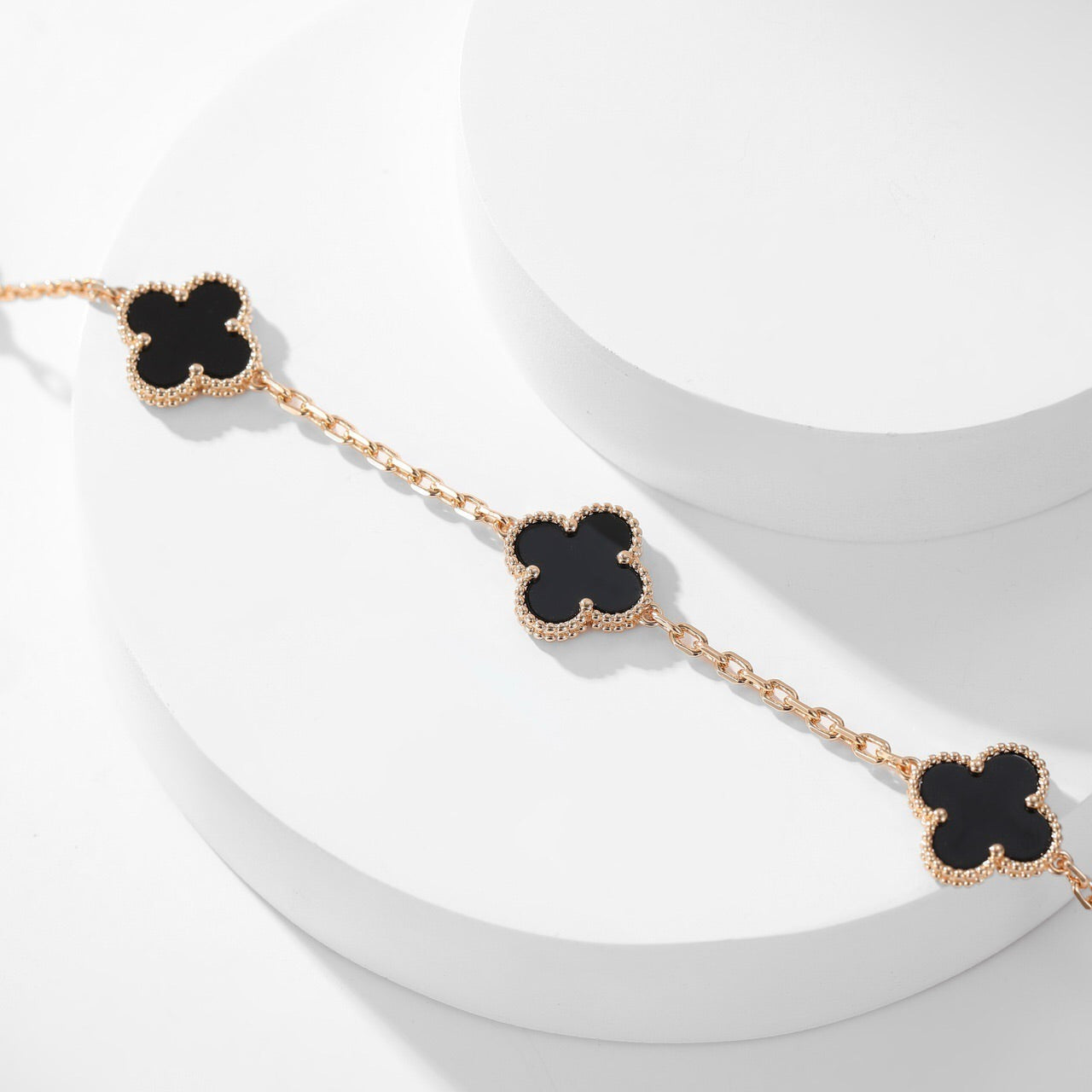 [basloveJW]CLOVER 10 MOTIFS ONYX NECKLACE
