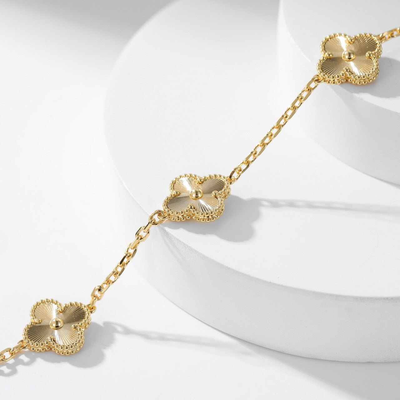 [basloveJW]CLOVER 10 MOTIFS LASER NECKLACE