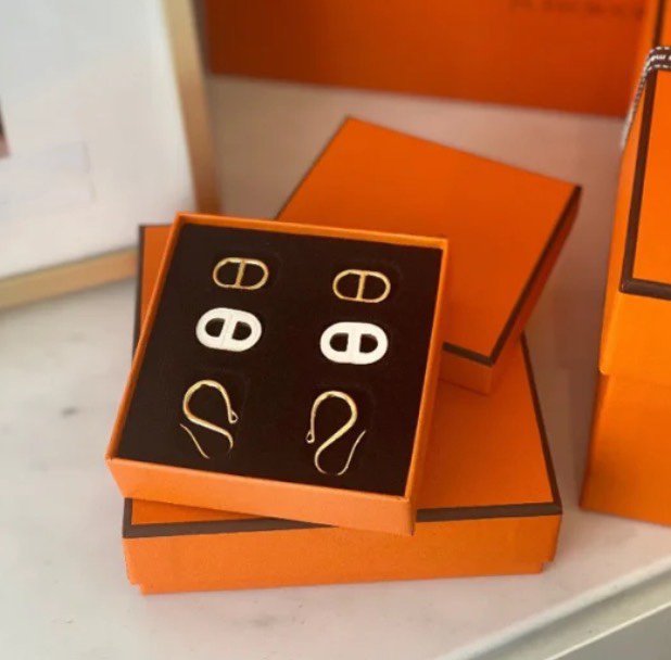 [baslovejewels]HM O'MAILLON GOLD EARRINGS